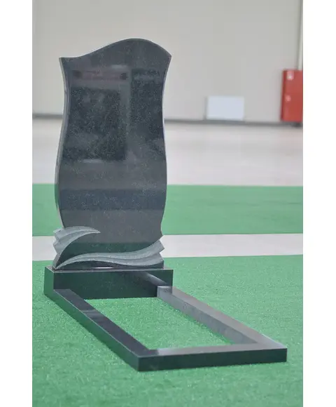 Комплект памятника 100 × 50 × 5 см В48