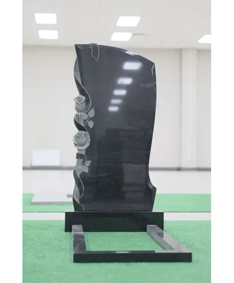 Комплект памятника В40 с розами 120 × 60 × 7 см